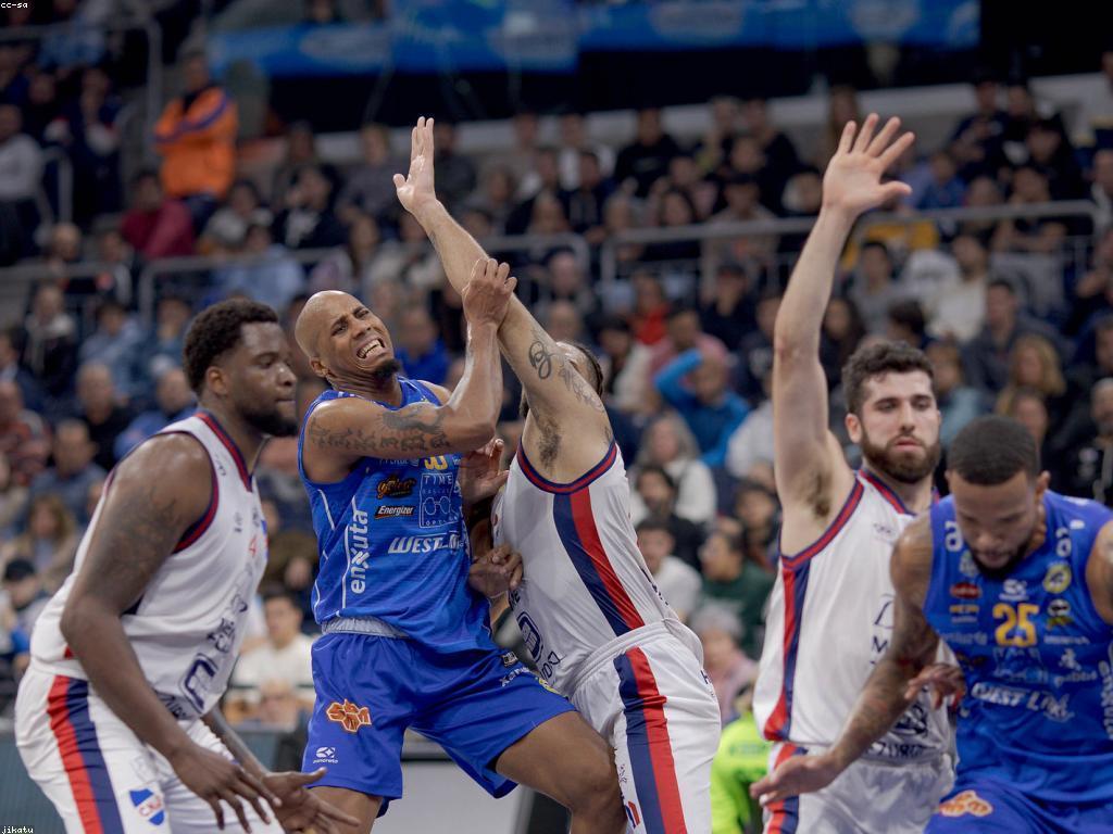 ការប្រកួតលេងសប្បាយ: របៀបបង្កើតបទពិសោធន៍ដែលអស្ចារ្យ